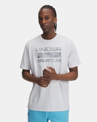 Tricou cu logo suprapus