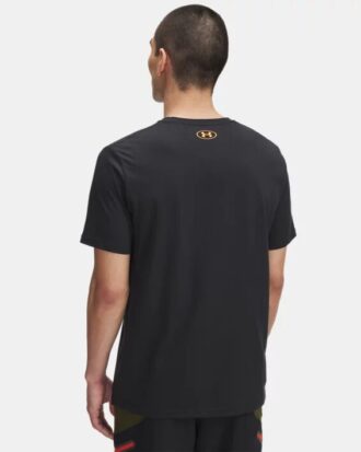 Tricou cu mânecă scurtă și logo circular
